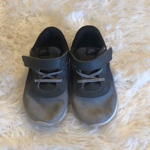 Nike Velcro athletic shoes size 8
